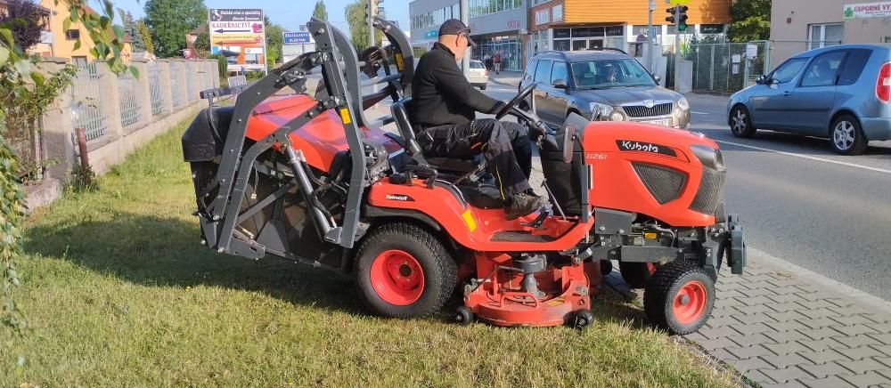 Sek&aacute;n&iacute; travn&iacute;ho porostu
